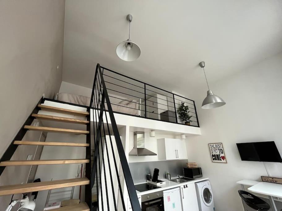 Tres Bel Appartement A 2 Pas Du Theatre Sebastopol Lille Bagian luar foto